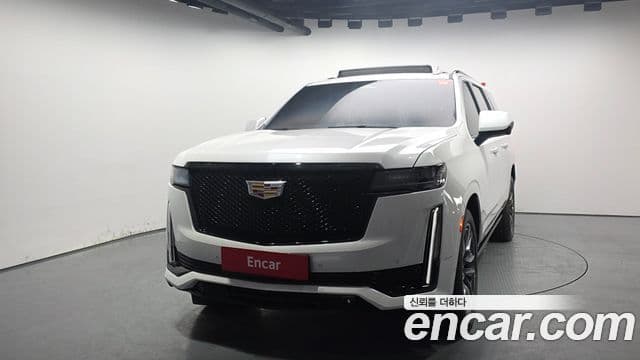 Cadillac Escalade 5세대 ESV Sport Platinum, 2023 3