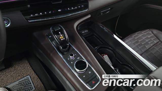 Cadillac Escalade 5세대 ESV Sport Platinum, 2023 9