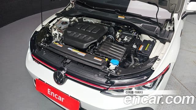 Volkswagen Гольф 8세대 2.0 GTI, 2024 6