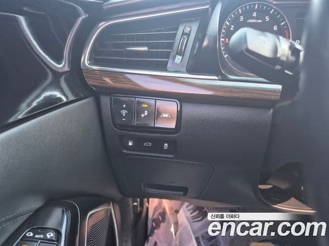 Kia All New K7 Noblesse, 2019 13