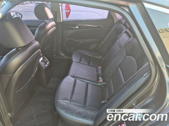Kia All New K7 Noblesse, 2019 17