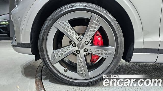 Genesis GV70, 2023 все фото