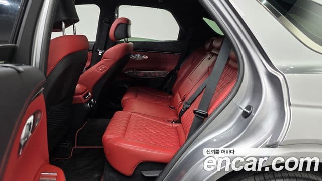 Genesis GV70, 2023 12