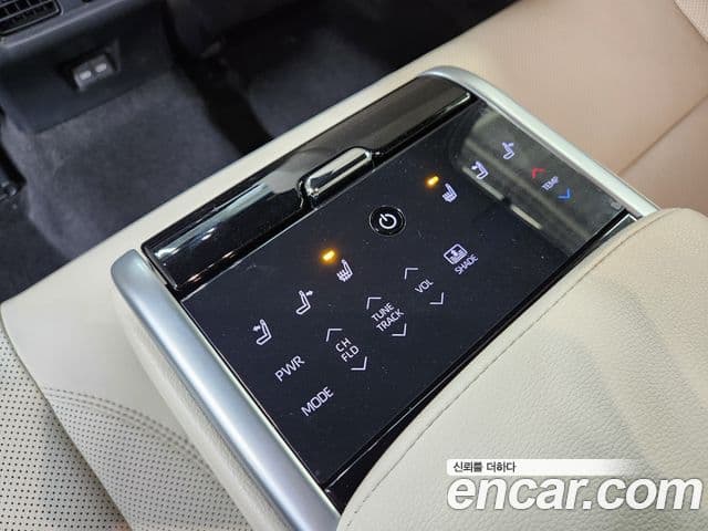 Toyota 캠리 (XV80) 2.5 XLE Premium гибрид, 2025 все фото