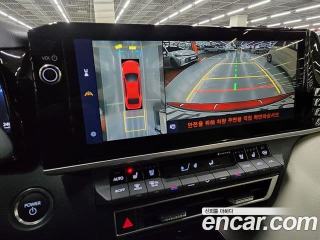 Toyota 캠리 (XV80) 2.5 XLE Premium гибрид, 2025 11