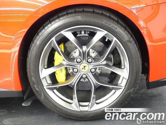 Ferrari GTC4 루쏘 T 3.9 V8, 2018 все фото