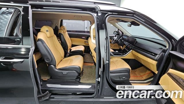 Kia Carnival 4세대 Signature, 2021 11