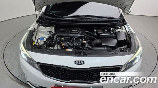 Kia The / новый New K3 E тип, 2016 6