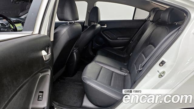 Kia The / новый New K3 E тип, 2016 13