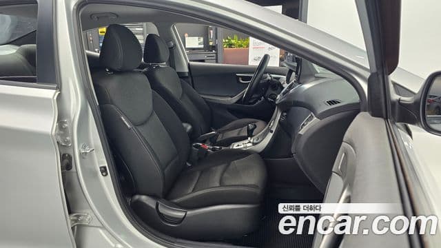 Hyundai Avante MD Luxury, 2011 10