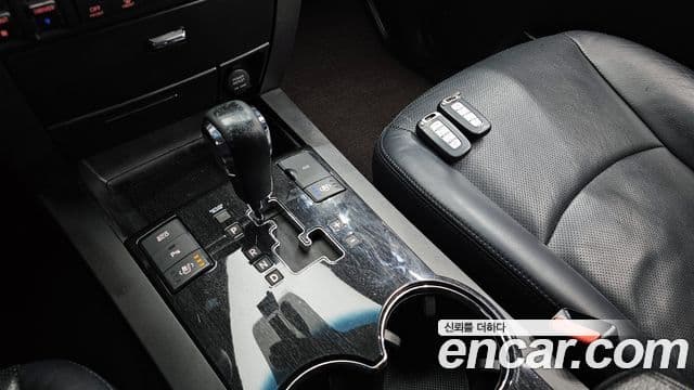 Kia Mohave 4WD KV300, 2015 9