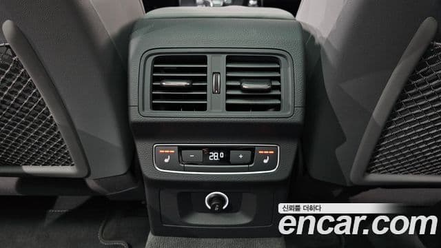 Audi SQ5 (FY), 2020 19