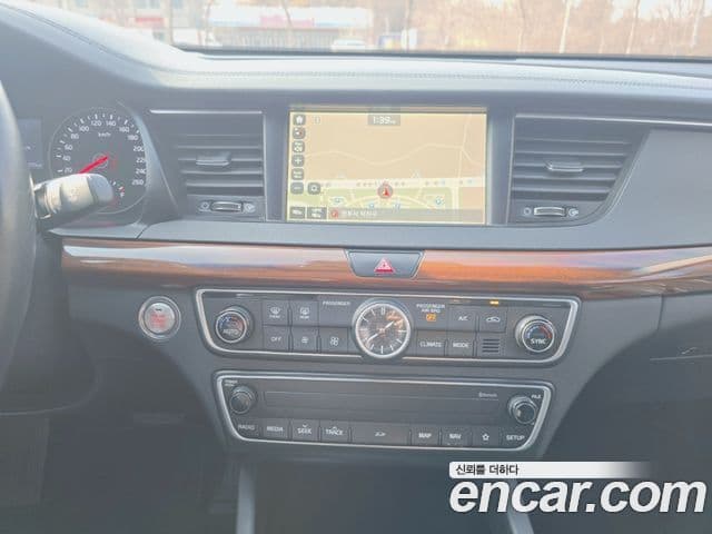 Kia All New K7 3.0 LPI Luxury (арендный автомобиль), 2017 15