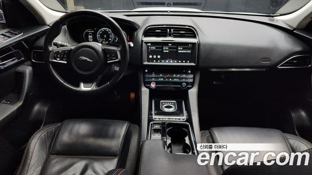Jaguar F-PACE Prestige, 2018 7