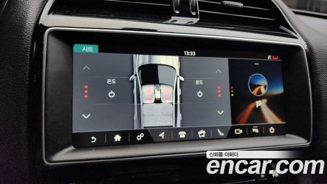 Jaguar F-PACE Prestige, 2018 16