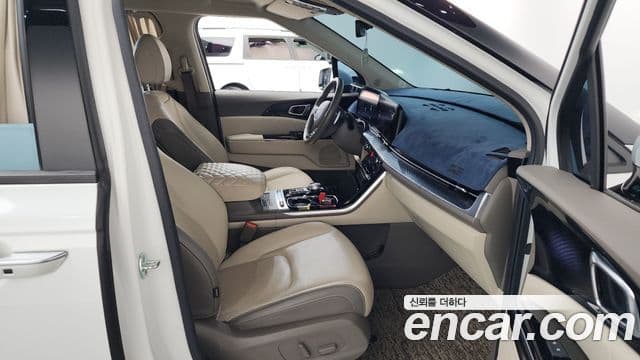 Kia Carnival 4세대 Signature, 2023 11