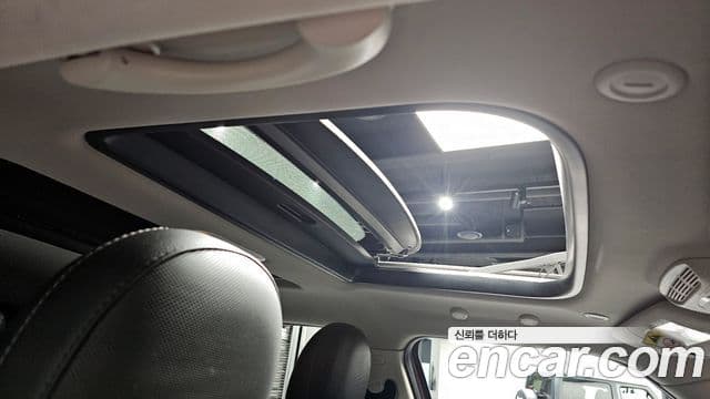 Mini Cooper D 클럽맨 2세대, 2016 19