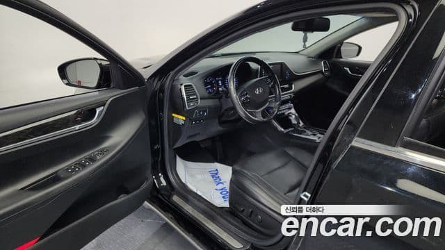 Hyundai Grandeur IG Premium, 2018 10