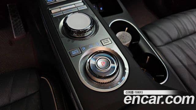 Genesis GV70, 2023 9