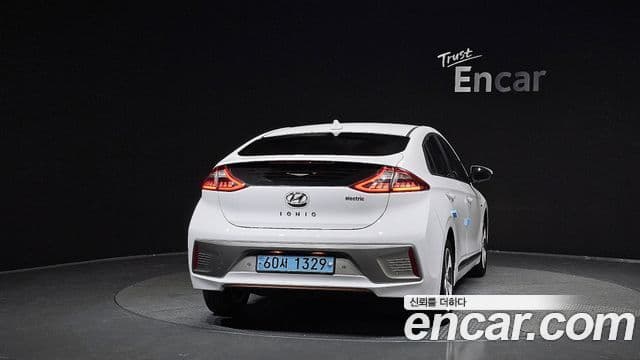 Hyundai Ioniq Электрический (Electric), 2018 4