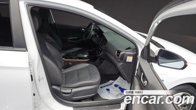 Hyundai Ioniq Электрический (Electric), 2018 12