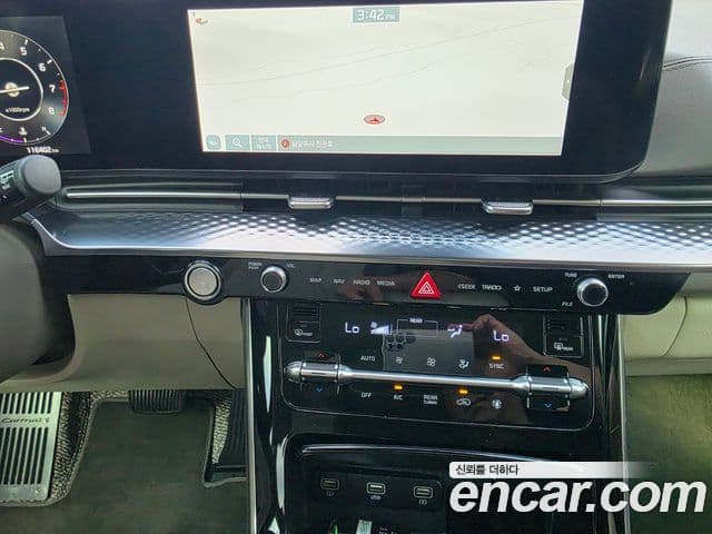 Kia Carnival 4세대 Signature, 2021 14