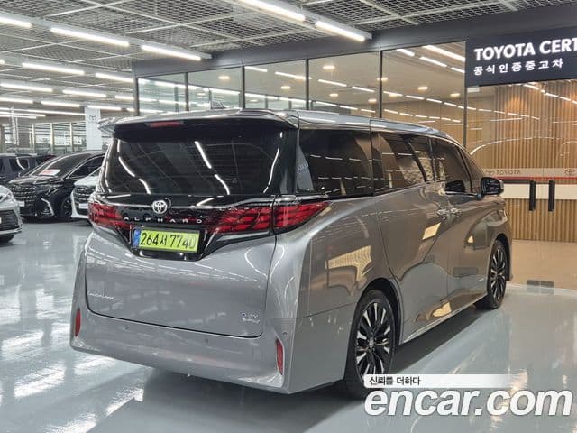 Toyota Alphard 4세대, 2025 2