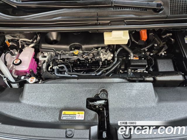 Toyota Alphard 4세대, 2025 19