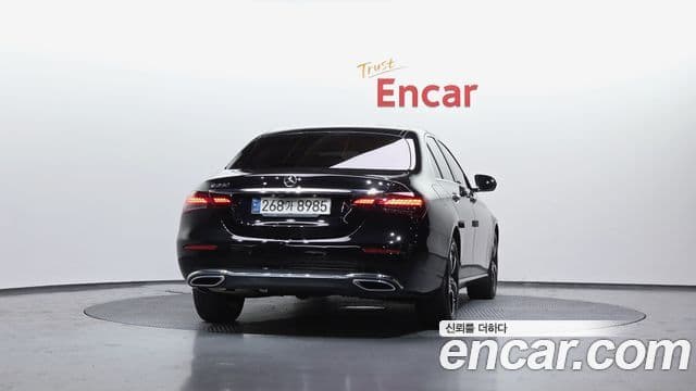 Mercedes-Benz E-класс W213 Avantgarde, 2021 4
