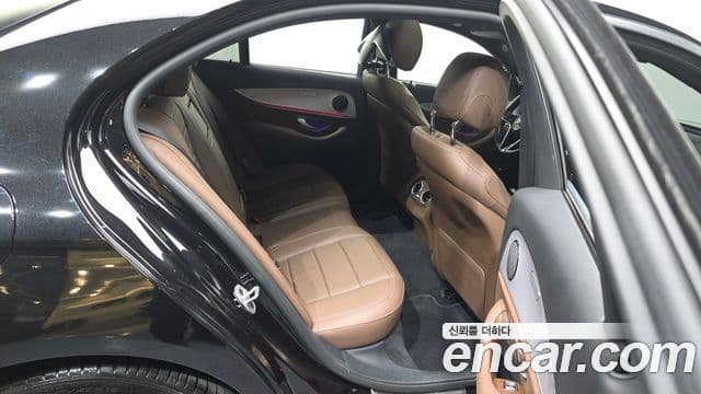 Mercedes-Benz E-класс W213 Avantgarde, 2021 12