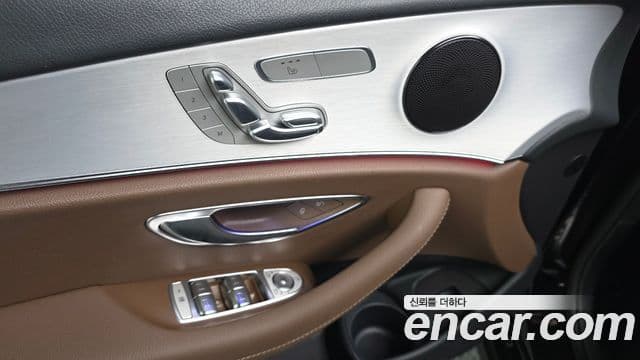 Mercedes-Benz E-класс W213 Avantgarde, 2021 17