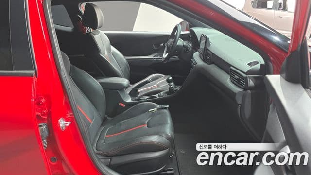 Hyundai Veloster (JS) Core, 2018 10