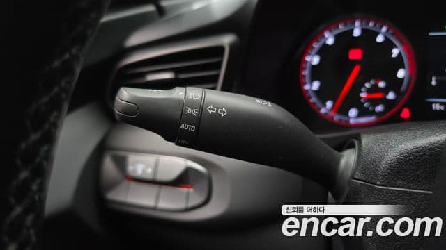 Hyundai Veloster (JS) Core, 2018 19