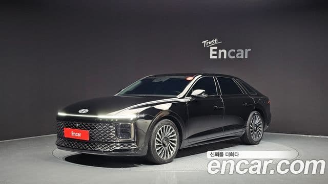 Hyundai Grandeur (GN7) Calligraphy, 2025 1