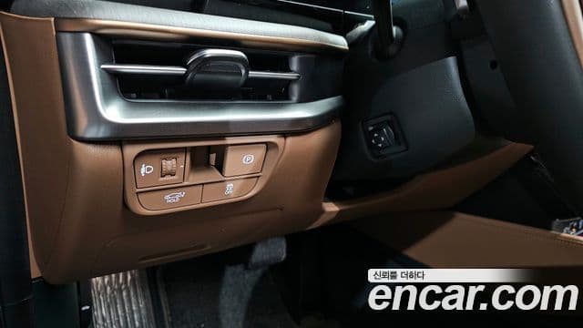 Hyundai Grandeur (GN7) Calligraphy, 2025 13