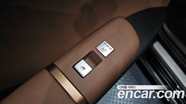 Hyundai Grandeur (GN7) Calligraphy, 2025 19