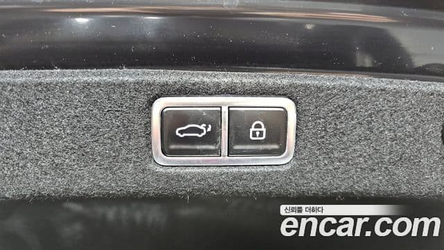 Hyundai Grandeur (GN7) Calligraphy, 2025 20