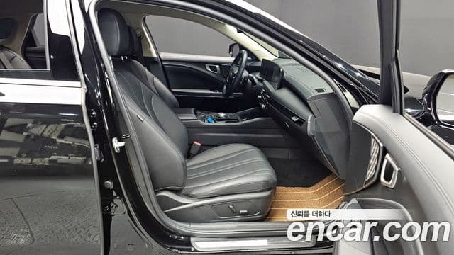 Kia The / новый New K8 Prestige(арендный автомобиль), 2025 11