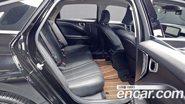 Kia The / новый New K8 Prestige(арендный автомобиль), 2025 12