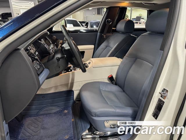 Rolls-Royce 고스트, 2011 7