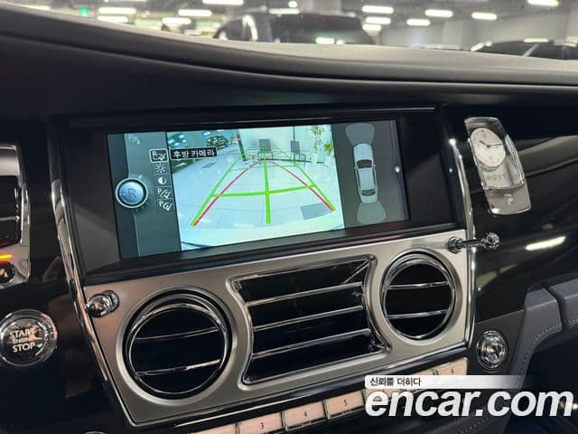 Rolls-Royce 고스트, 2011 8