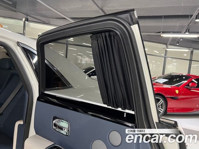 Rolls-Royce 고스트, 2011 11