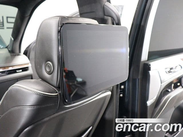 Cadillac Escalade 5세대 ESV Sport Platinum, 2021 14