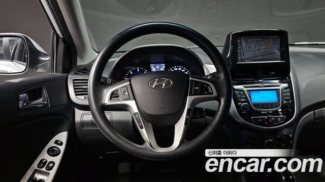 Hyundai Accent(новый кузов / новое поколение) Premier, 2012 13