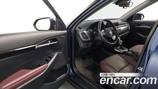 Kia Seltos Signature, 2021 11