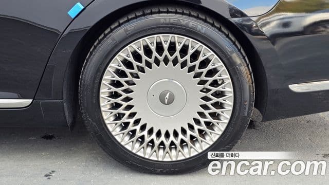 Genesis G90 Premium Luxury, 2020 все фото