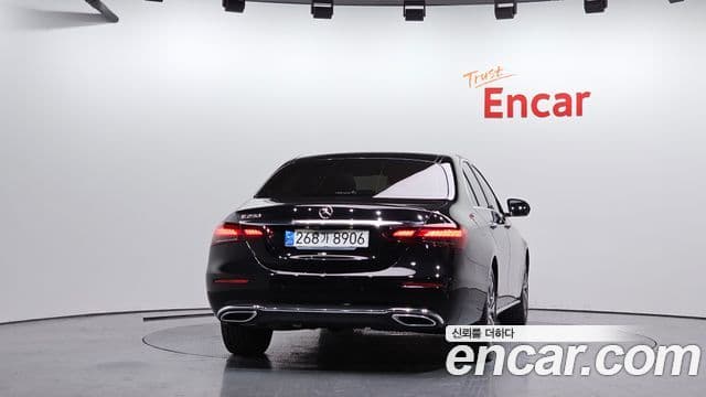 Mercedes-Benz E-класс W213 Avantgarde, 2021 4