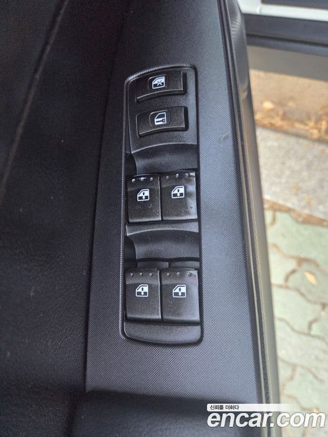 KG모빌리티(SsangYong) Korando Sport Fashion, 2013 11