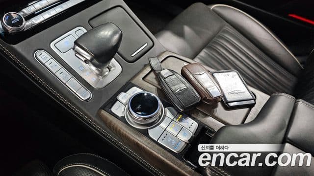 Genesis G90 Premium Luxury, 2019 9