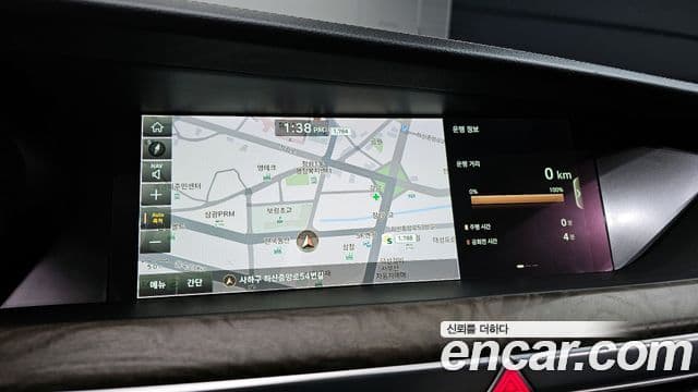 Genesis G90 Premium Luxury, 2019 14